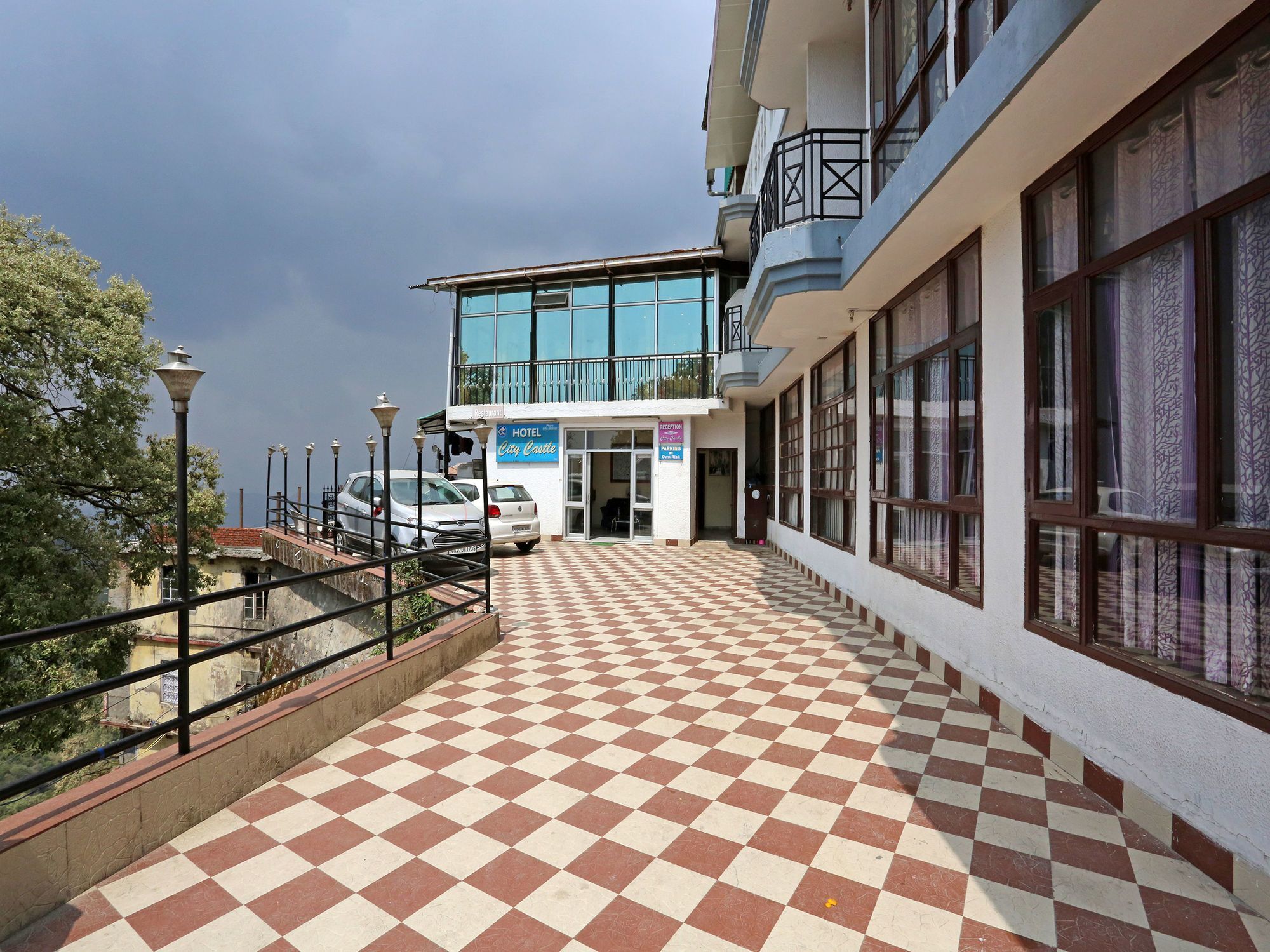 Hotel City Castle Mussoorie Bagian luar foto